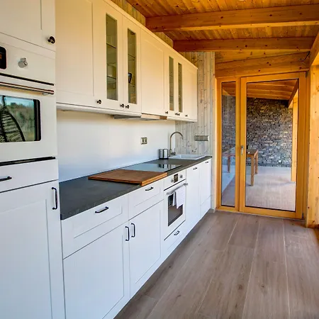 Resort Marina Liptov Pri Liptovskej Mare Bobrovnik